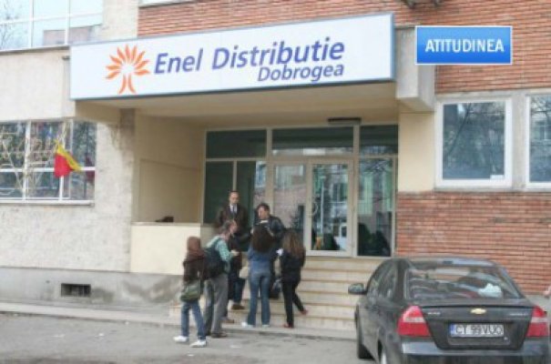 Atitudinea: Cum umflă factura căpuşele Enel: contracte de zeci de milioane de euro şi prime nesimţite pentru liderii sindicalişti